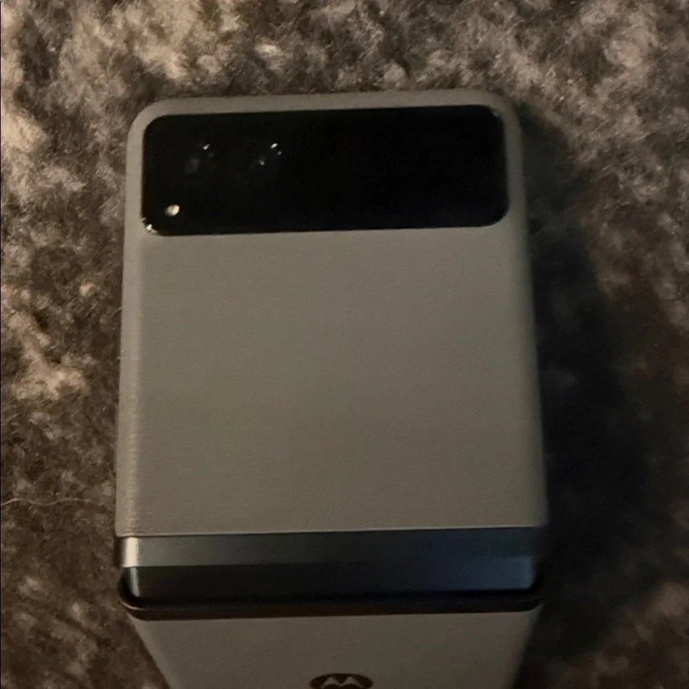 Brand new Motorola razor 2023